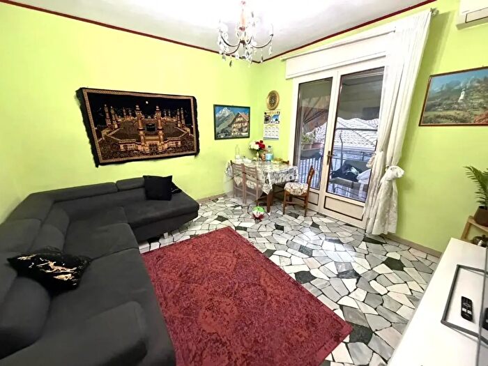 Appartamento trilocale in vendita in Via Dante di Nanni, Padova