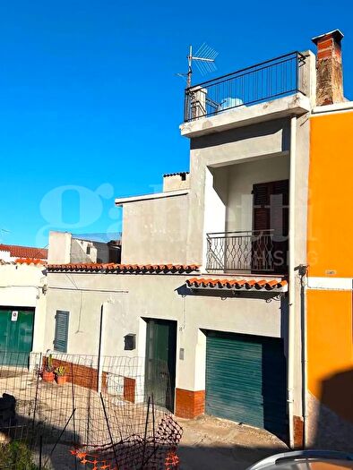 Casa con 5 locali in vendita in Via Nurascierga, Muravera