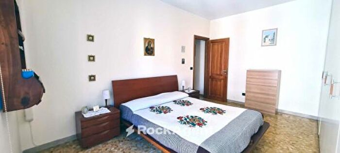 Appartamento bilocale in vendita in Via Emilia Ponente, Bologna