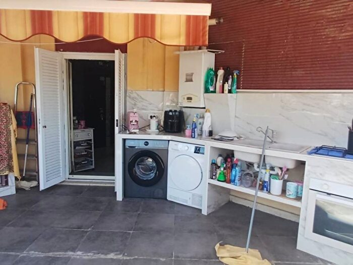 Appartamento trilocale in affitto in Via Appia Nuova, Quarto Miglio, Roma