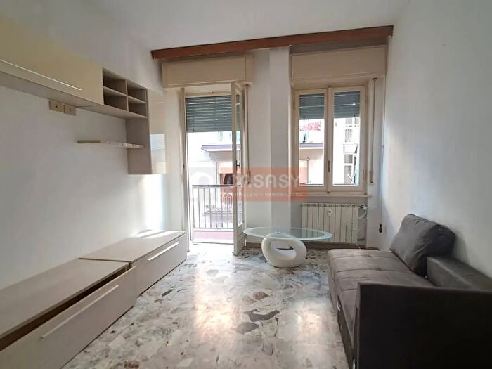 Appartamento trilocale in vendita in Via degli Orti, Albenga