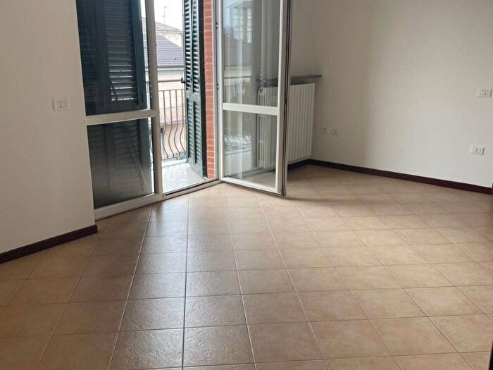 Appartamento trilocale in affitto in Viale Antonio Gramsci, Centro, Broni