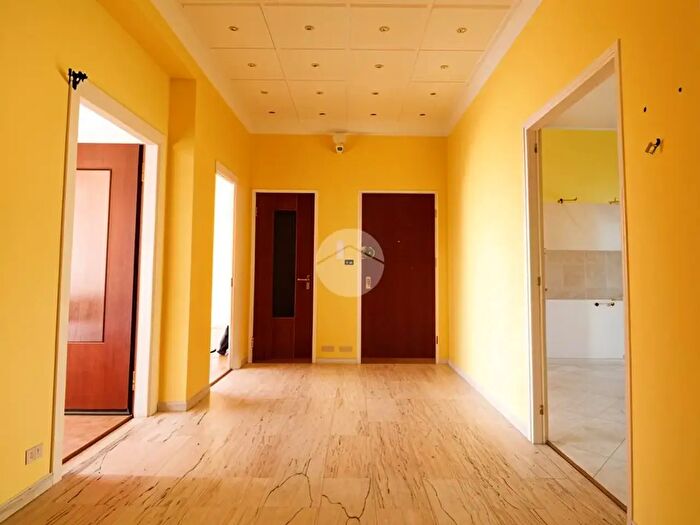 Appartamento trilocale in vendita in Via Aosta, Rivoli