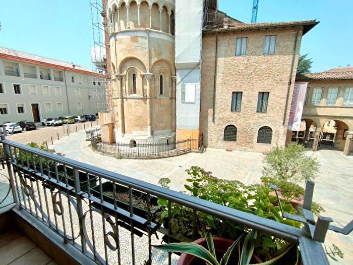 Appartamento con 6 locali in vendita in Via Don Giovanni Minzoni, Fidenza