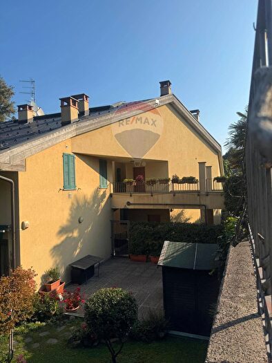 Appartamento monolocale in vendita in Via Robarello, Varese