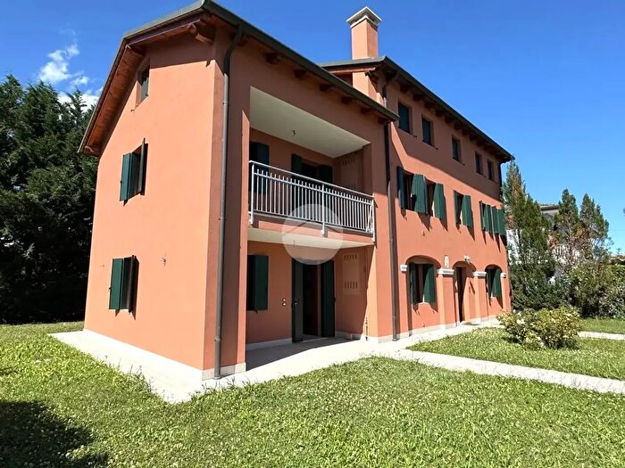 Appartamento quadrilocale in vendita in Via Schiavonia, Preganziol