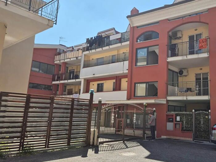 Appartamento trilocale in affitto in Via Domenico Cirri Rescigno, Castel San Giorgio