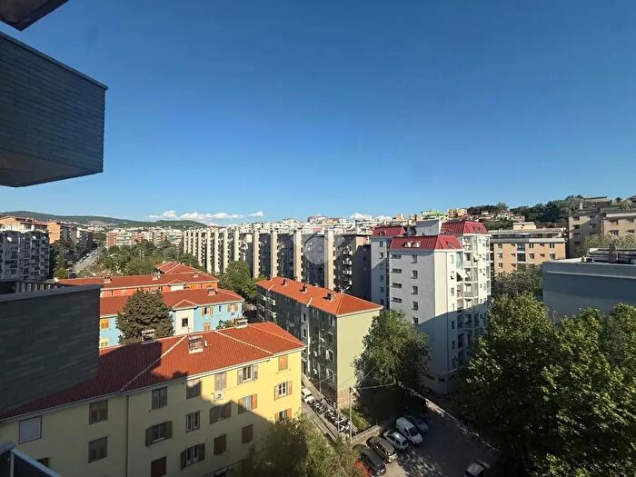 Appartamento bilocale in vendita in Via Capodistria, Trieste