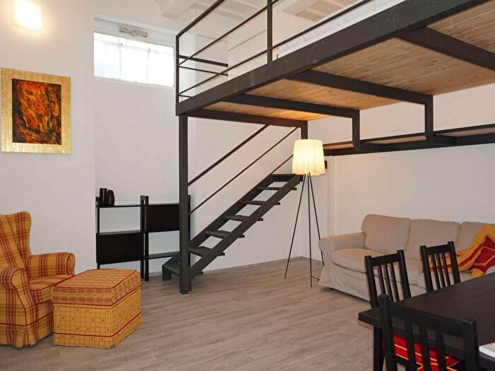 Appartamento bilocale in affitto in Via Calatafimi, Ticinese, Milano