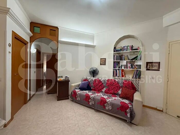 Appartamento trilocale in affitto in Via dei Latini, Nettuno