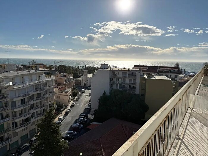 Appartamento bilocale in vendita in Sanremo