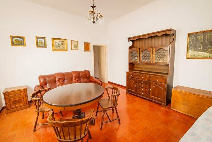 Appartamento con 6 locali in vendita in Serra San Quirico