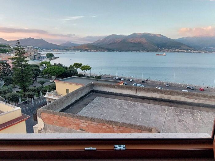 Appartamento monolocale in affitto in Piazza Leone, Gaeta