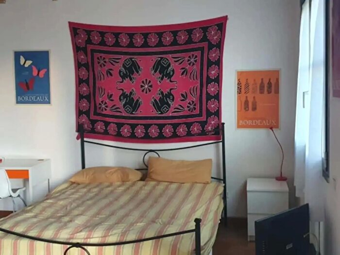 Appartamento monolocale in affitto in Via Enrico Cosenz, Milano