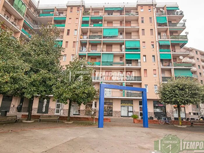 Appartamento trilocale in vendita in Piazza Giovanni XXIII, Senago