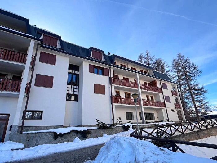 Appartamento trilocale in vendita in Via Clotes Sauze dOulx, Sauze DOulx