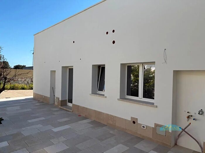 Casa con 5 locali in vendita in Contrada Parpullo, Villa Castelli