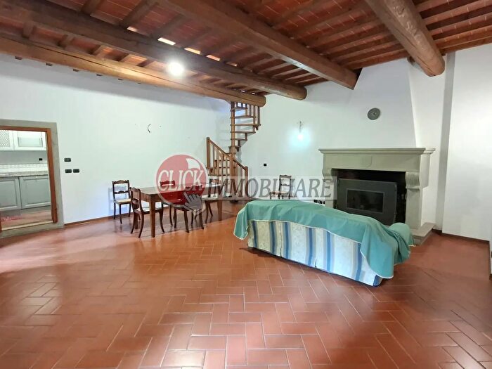 Appartamento con 5 locali in vendita in Scarperia e San Piero