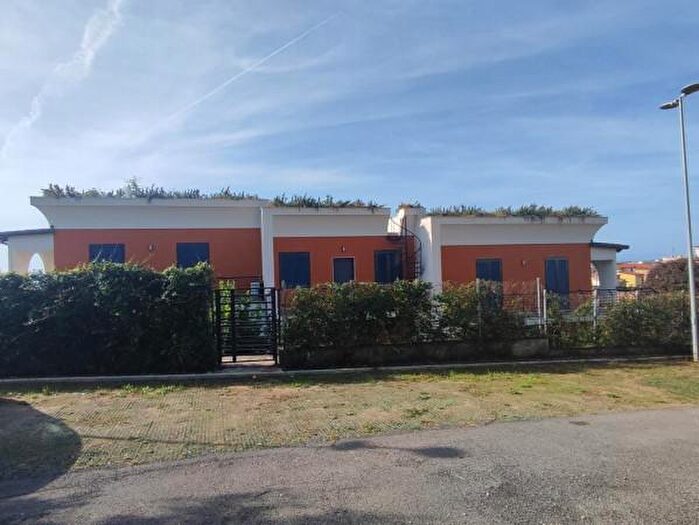 Appartamento trilocale in vendita in Camerota