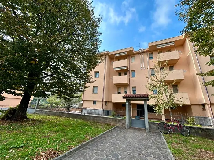 Appartamento quadrilocale in vendita in Via Don Lorenzo Milani, Coccaglio