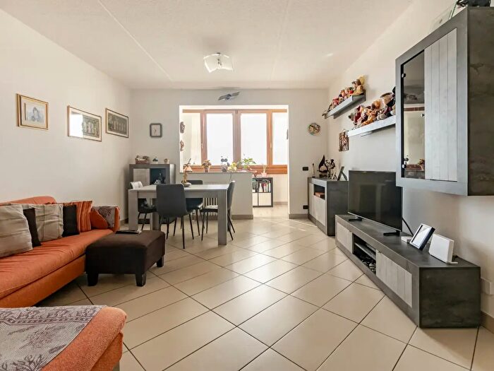 Appartamento con 5 locali in vendita in Ravenna