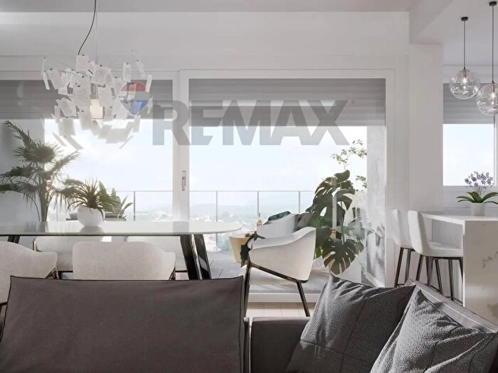 Appartamento trilocale in vendita in Viale Lombardia Snc, Bregnano