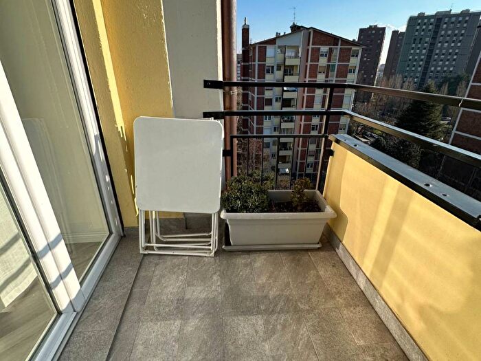 Appartamento monolocale in affitto in Via Carlo Girola, Prato Centenaro, Milano