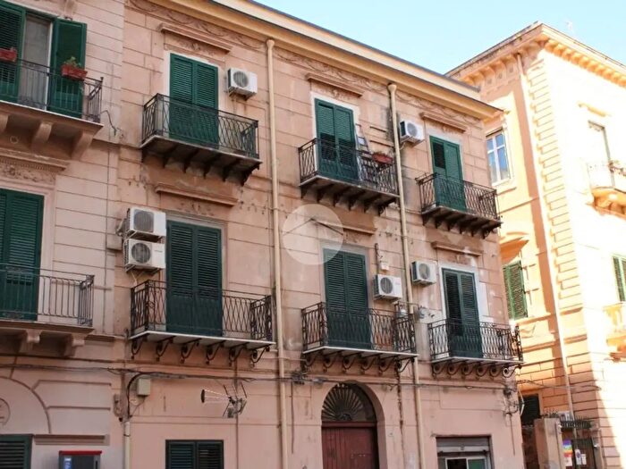 Appartamento bilocale in vendita in Via Cuba, Palermo