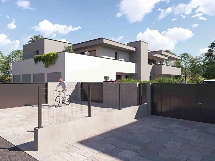 Case in Vendita e in Affitto - 3