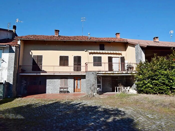 Casa con 7 locali in vendita in Via Colle di Nava, Magliano Alpi