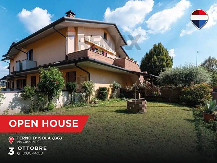 Appartamento quadrilocale in vendita in Via Casolini, Terno D'Isola