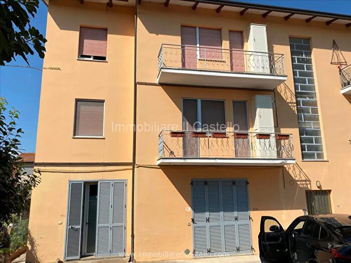 Appartamento con 5 locali in vendita in Via Baldami, Magione