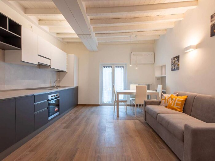 Appartamento bilocale in affitto in Via Panfilo Castaldi, Porta Venezia, Milano