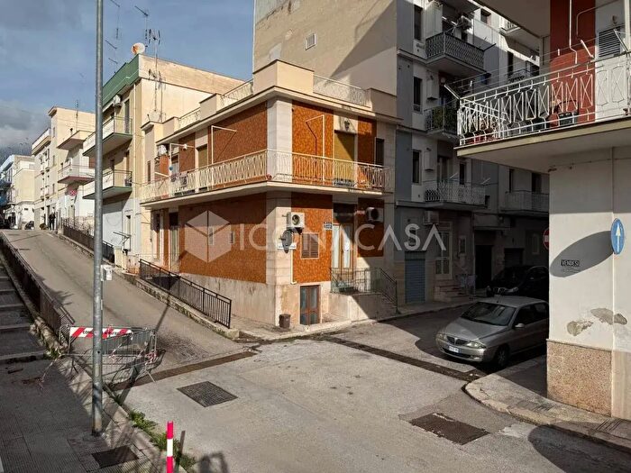 Appartamento trilocale in vendita in Via Giuseppe Rosati, Manfredonia