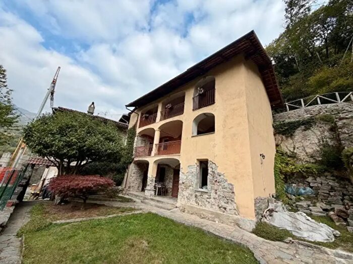 Casa quadrilocale in vendita in Campiglia Cervo