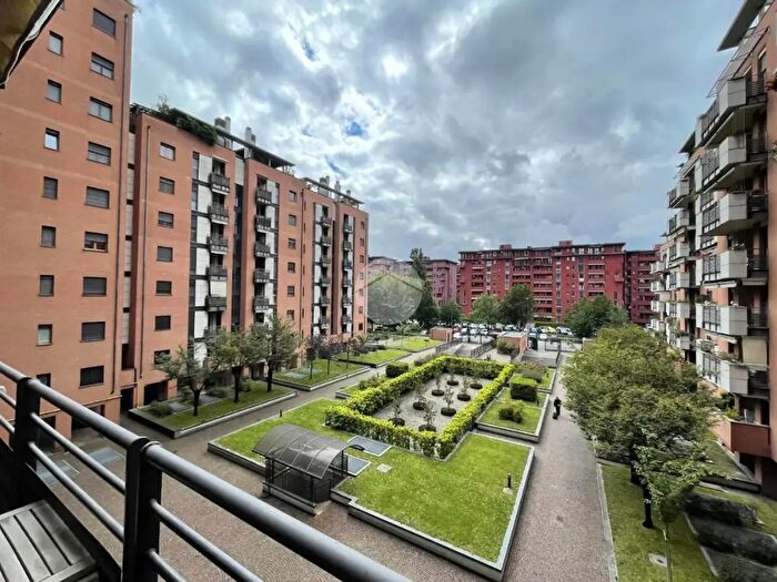 Appartamento trilocale in affitto in Via Giovanni Scheiwiller, Milano