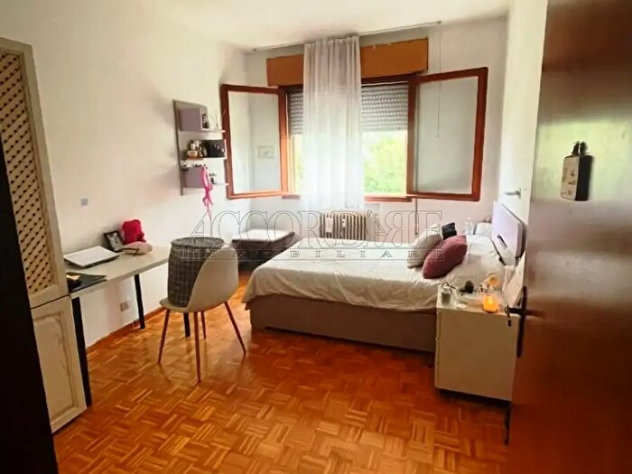 Appartamento con 6 locali in affitto in Via Benedetti, Padova