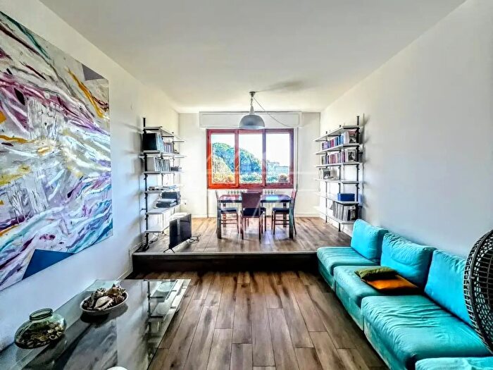 Appartamento quadrilocale in affitto in Carrara