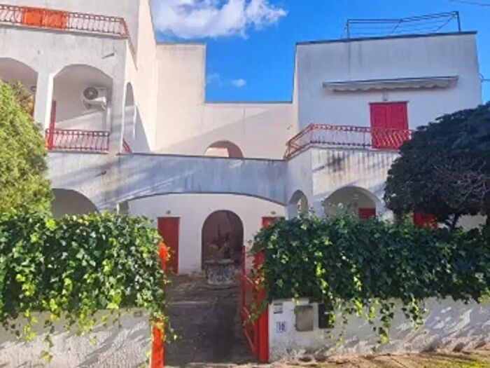 Appartamento con 6 locali in vendita in Via Andromeda, Gallipoli