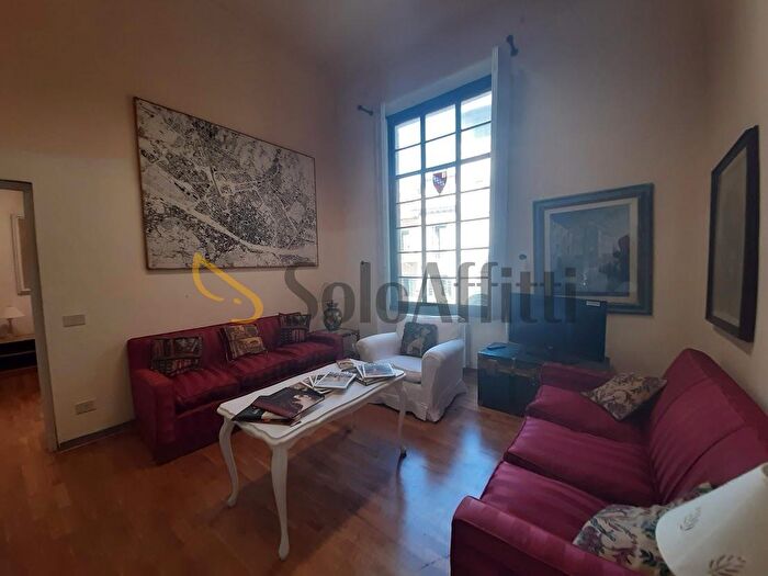 Appartamento con 7 locali in affitto in Via dè Coverelli, Firenze