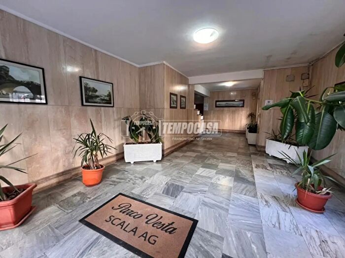 Appartamento quadrilocale in vendita in Corso Amedeo di Savoia, Napoli