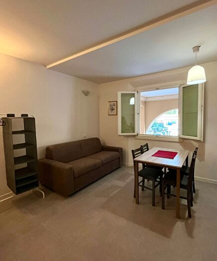 Appartamento monolocale in vendita in Via Emilia Ponente, Bologna