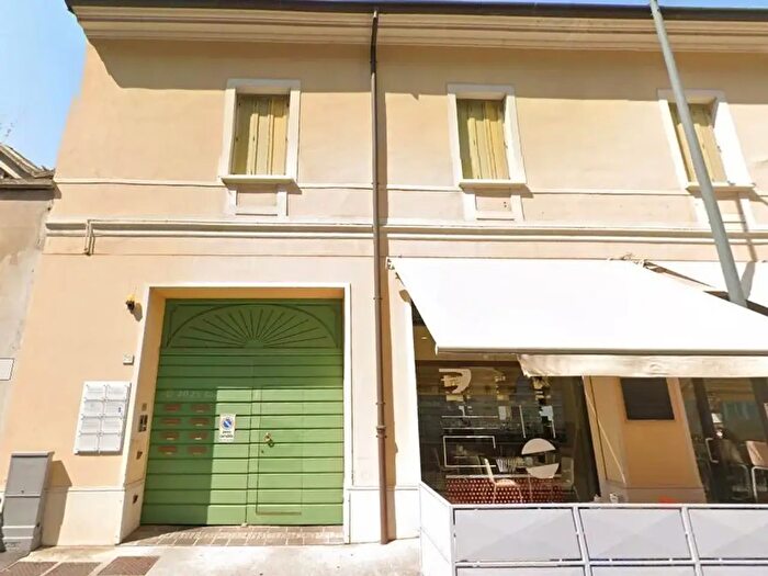 Appartamento trilocale in vendita in Via Lattanzio Gambara, Brescia