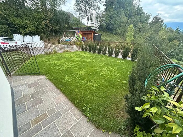 Appartamento trilocale in vendita in Via Siffiano, Renon