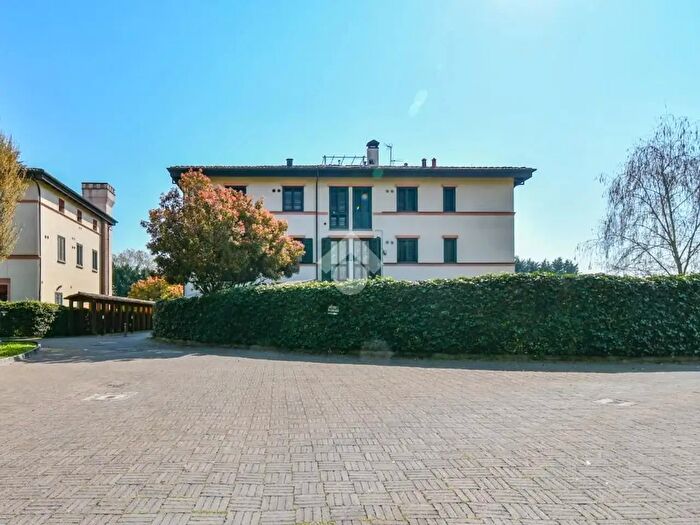 Appartamento trilocale in vendita in Via Chiesa Vecchia, Poggio Renatico