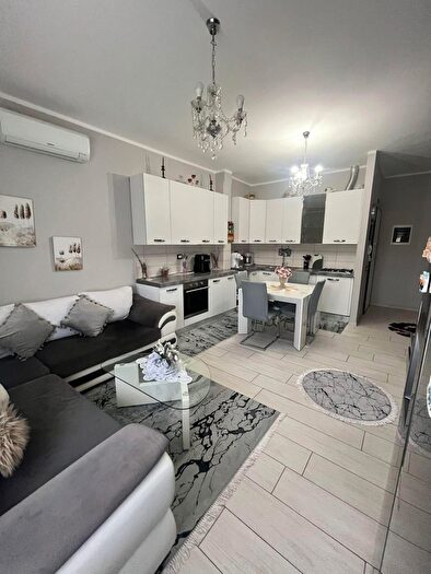 Appartamento con 5 locali in vendita in Castelfranco Di Sotto