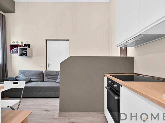 Appartamento trilocale in affitto in Via Graziano Milano MI Italia, Niguarda, Milano
