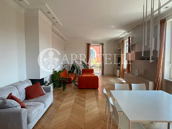 Appartamento con 8 locali in affitto in Piazza Digione, Roma