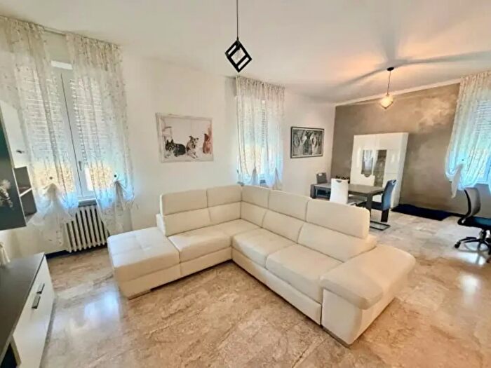 Appartamento trilocale in vendita in Via Trebbia, Piacenza