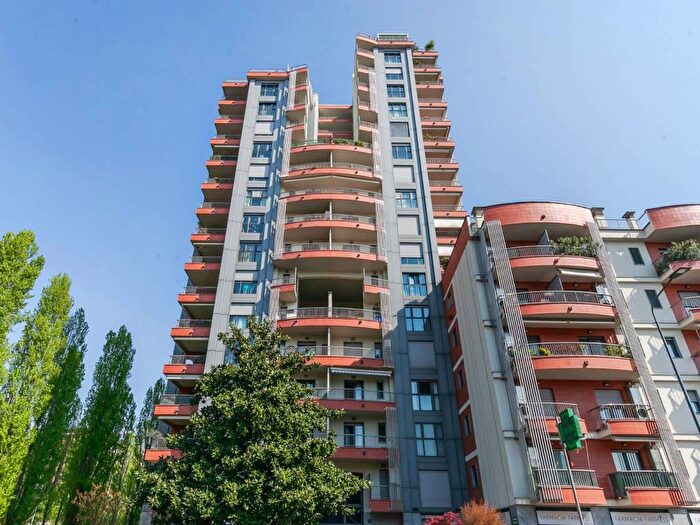 Appartamento monolocale in affitto in Viale Giovanni Suzzani, Ca' Granda, Milano